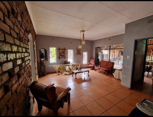 3 BEDROOM HOUSE TO LET IN BO-DORP
